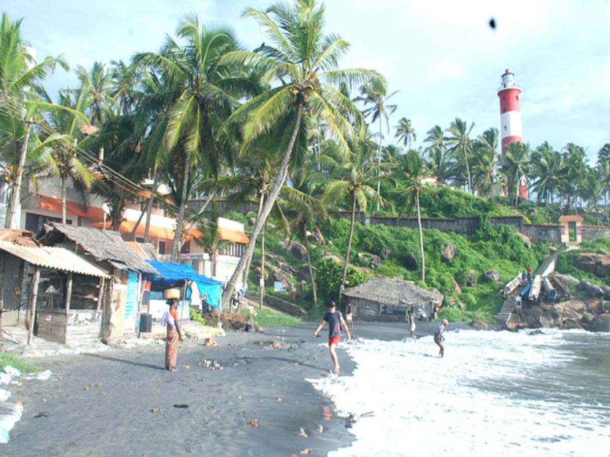Seaflower Beach Resort Kovalam Exterior foto